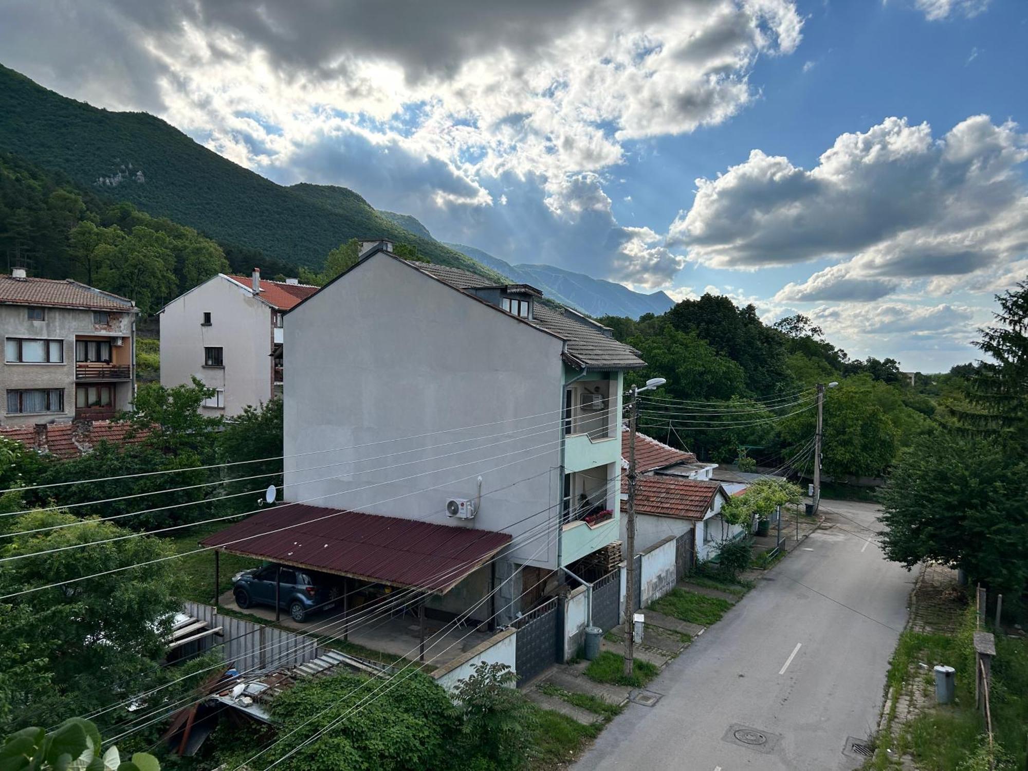 Apart House Ana Апартамент За Гости Ана Vratsa Extérieur photo
