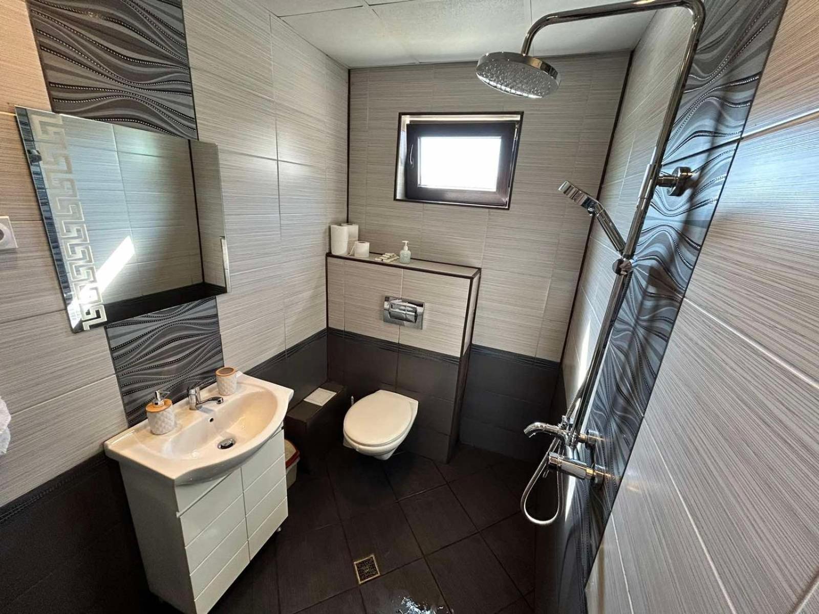 Apart House Ana Апартамент За Гости Ана Vratsa Extérieur photo